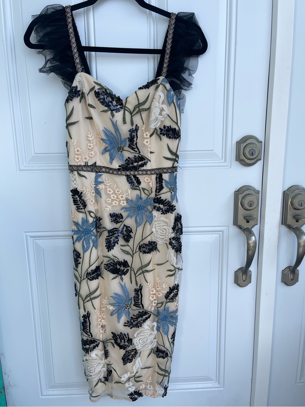 Lulus Show Stopper Beaded Floral Embroidered Cream Dress Black Tulle Straps
